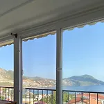Rooftop With Sea View In Kalkan Center Daire Kaş